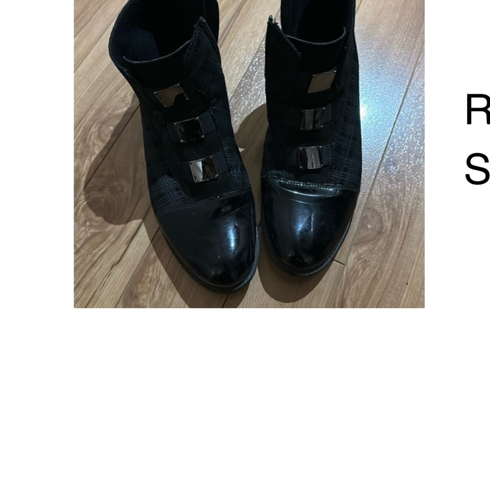 Cute boots - Picture 2 of 10